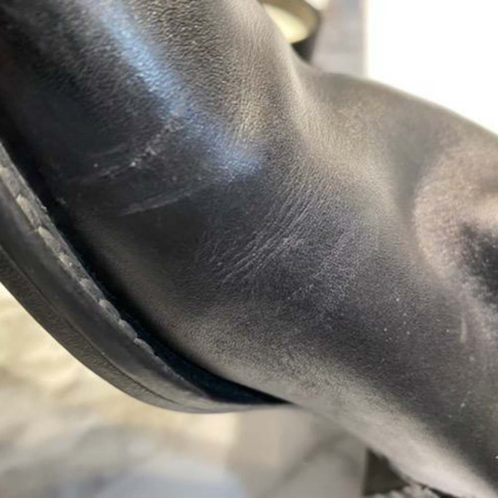 Boots - Picture 9 of 10